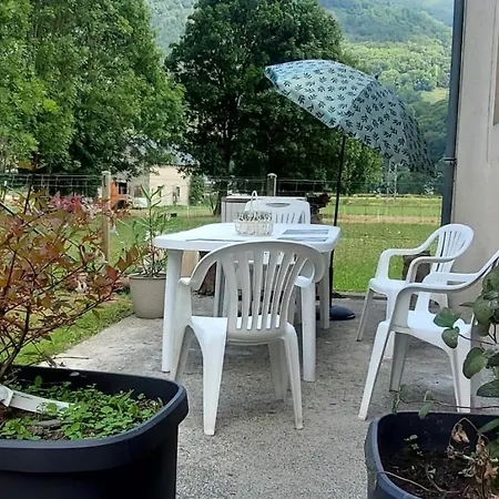 Le Logis De L'ajolaise Casa de Férias